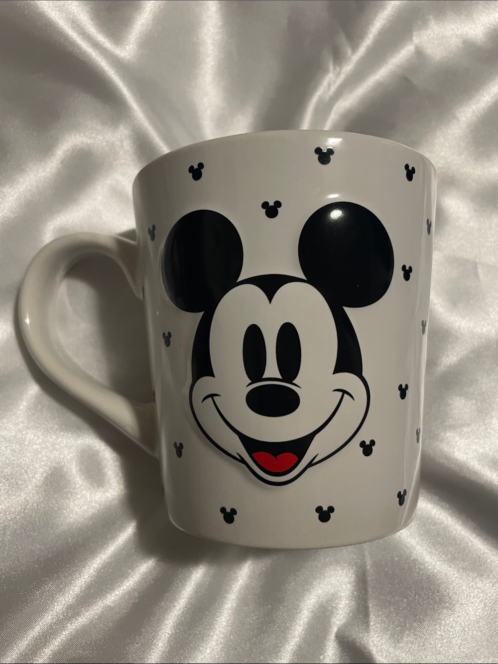 DISNEY: Mickey Mouse Mug